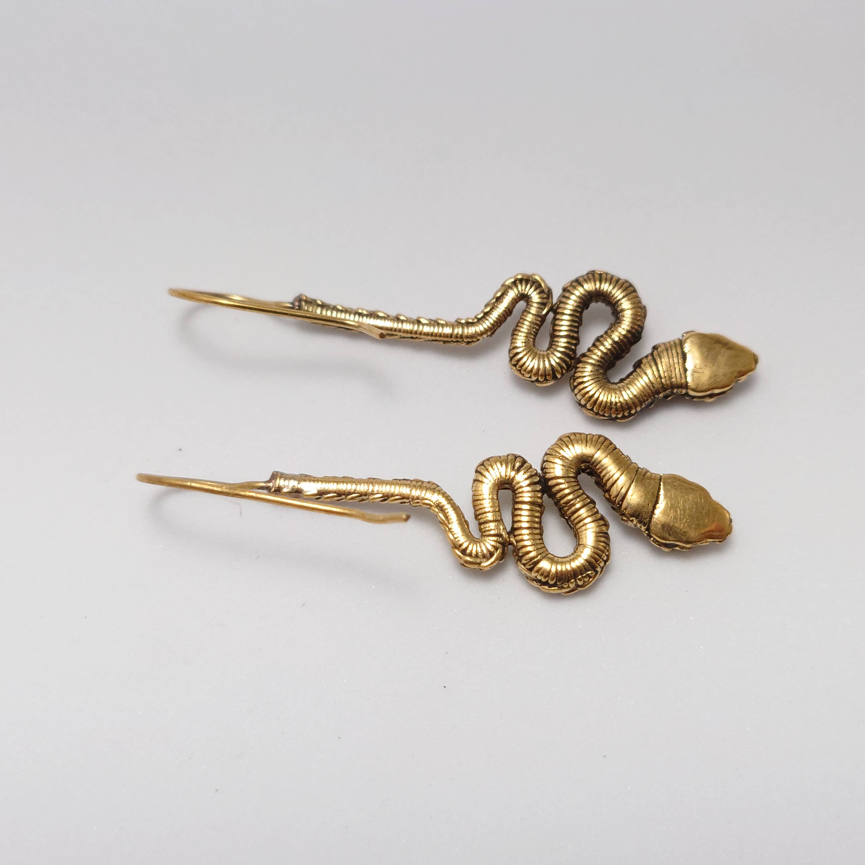Tenzing Collections - Wholesale Dangle Earrings - Snake Earrings, Golden and Silver4
