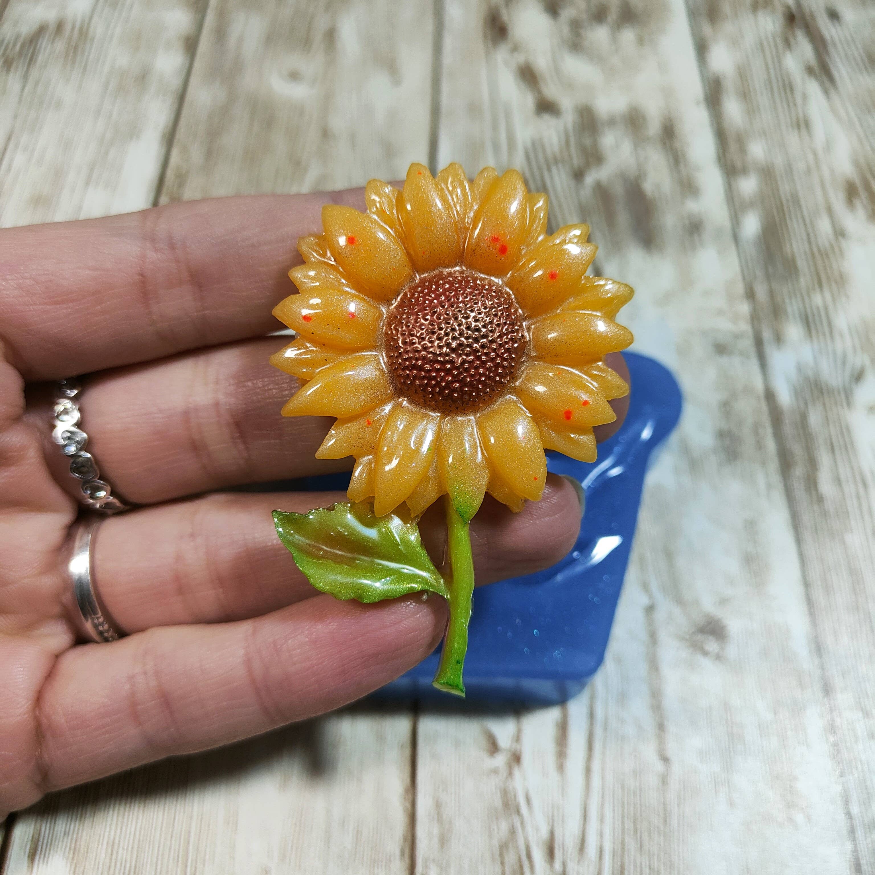 Serena Creazione di Serena Stampone - Wholesale DIY Craft Kit - Sunflower mold 6cm in silicone for resin, plaster, jesmonite