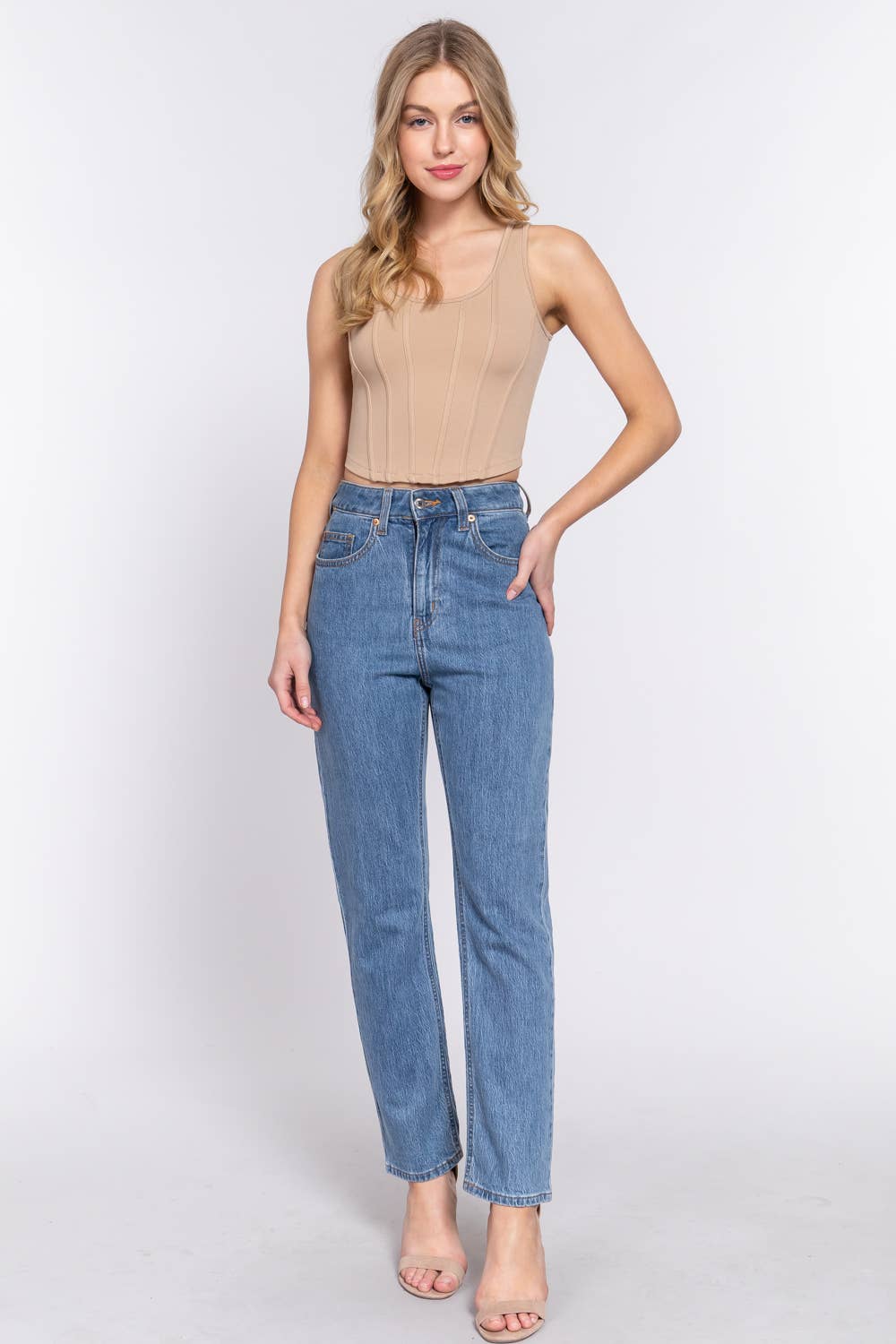 Active Basic | Active USA - Venta al por mayor Jersey corto de punto - Mujer - Top de punto sin mangas con dobladillo curvo y detalle de forro  36