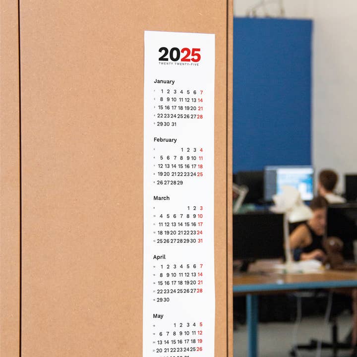 OCTAGON DESIGN - Vendita all'ingrosso Calendario - CALENDARIO VERTICALE 2025
