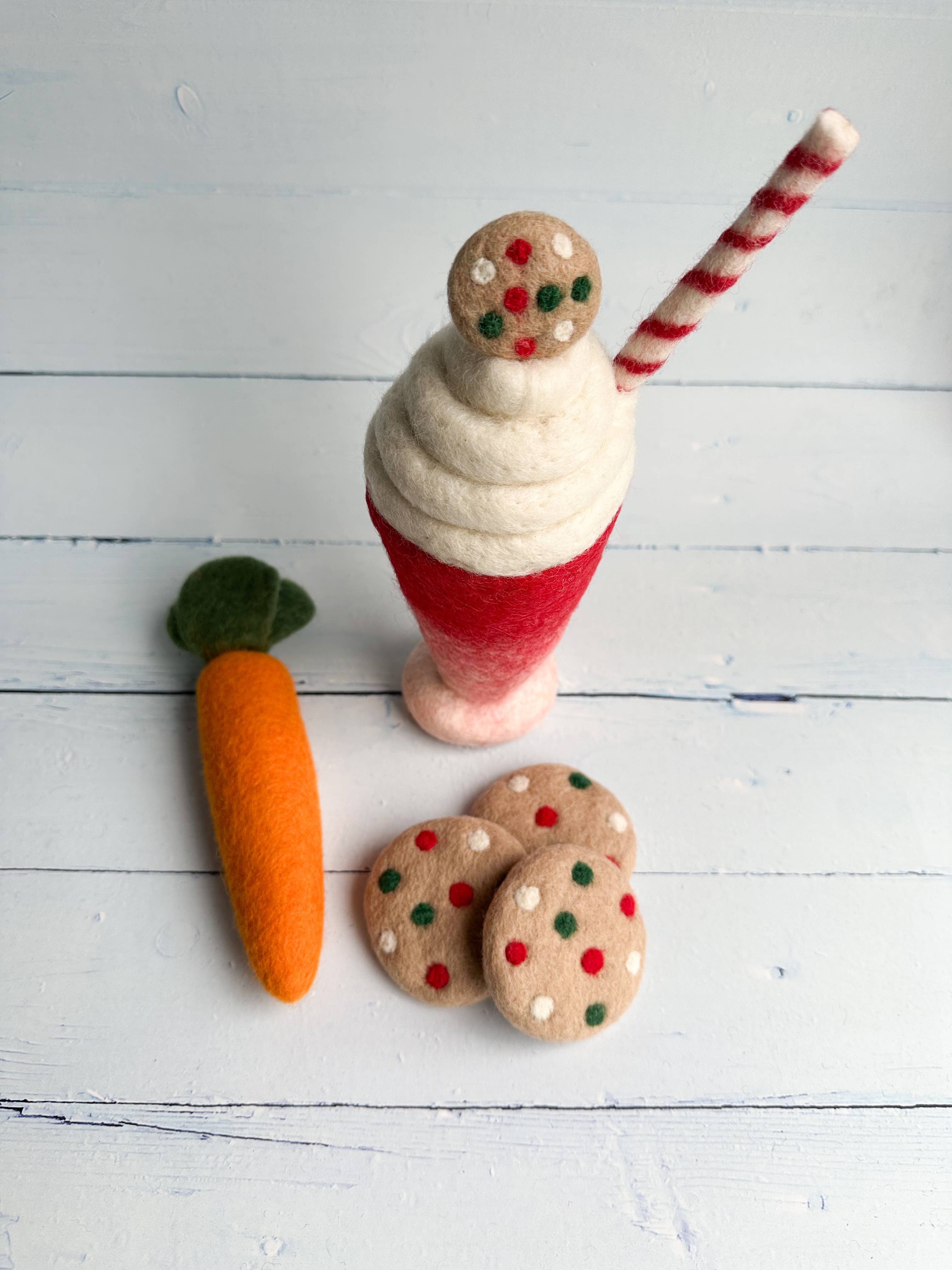 Sewing Seeds Play - Wholesale Toy Set - Kids - Milkshake & Cookies For Santa Felt Play Set1