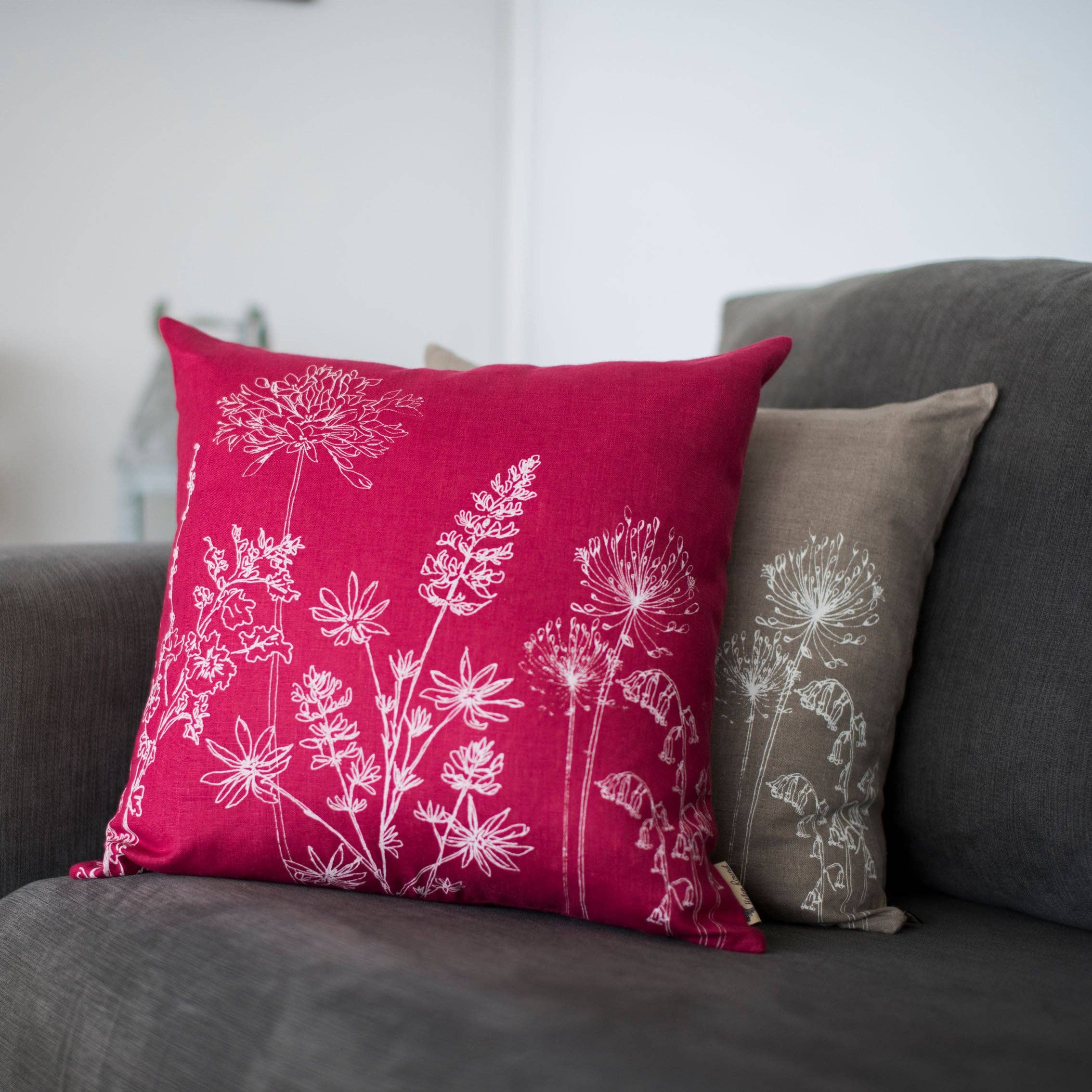Helen Round - hand printed linen (US Duties Paid) - Wholesale Chair Cushion - Floral Cushion in Pure Linen - Garden Collection0
