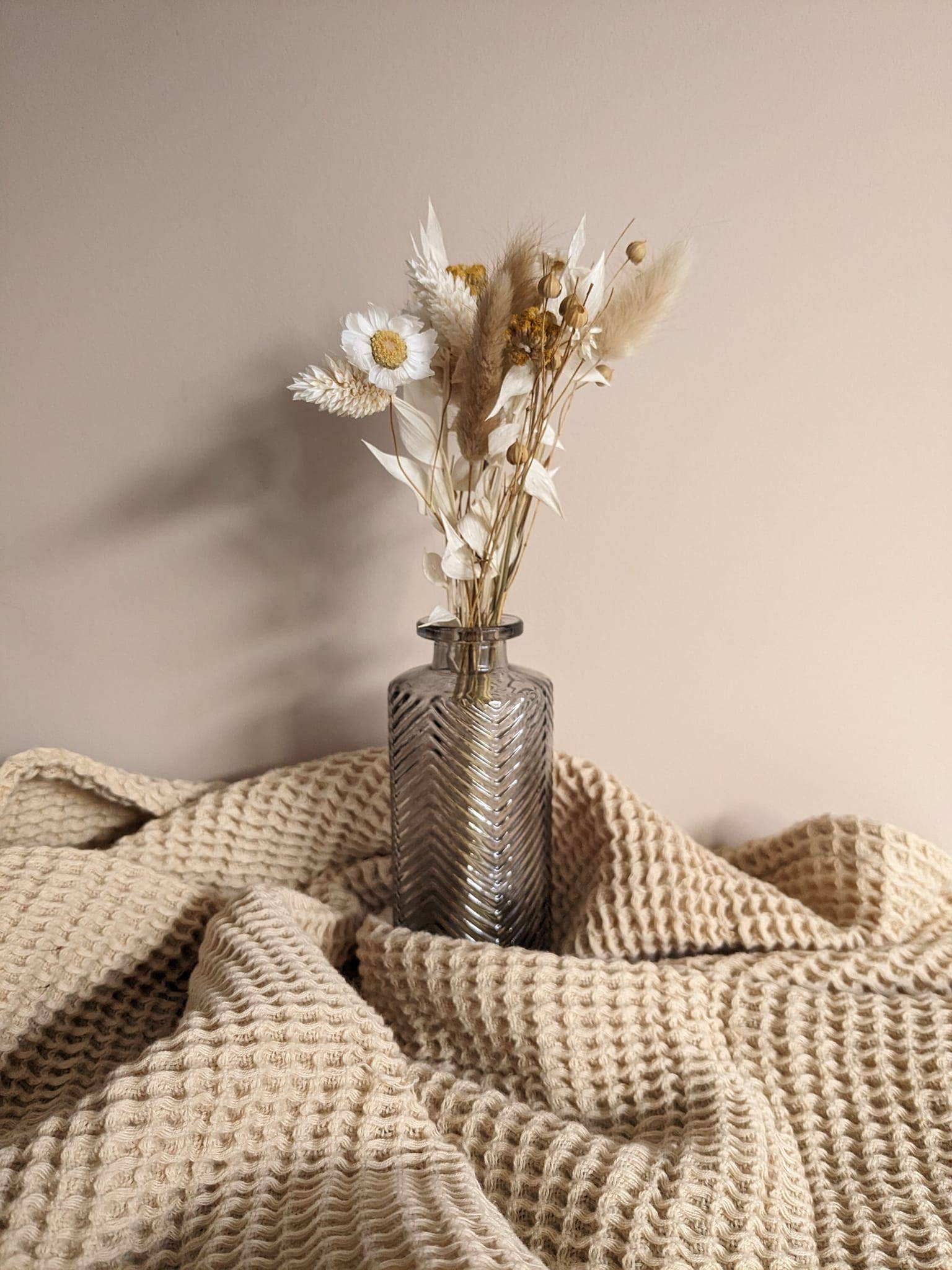 Maison Oline – wholesale Dried/pressed flowers – Sun Flower — Small bouquet of natural dried flowers4