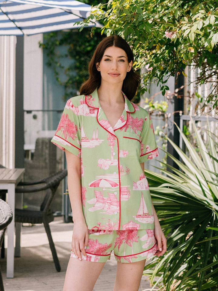 Ensemble de pyjama à short en toile de Jouy de Floride pour la vente par Katie Kime