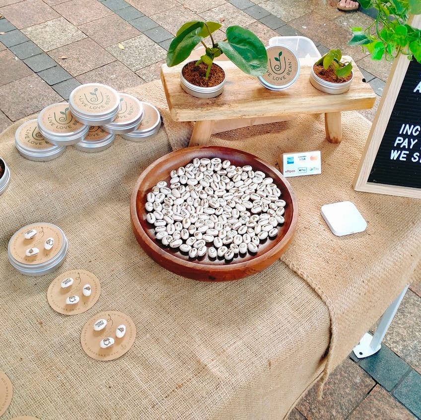 Live Love Bean - Wholesale Plant seeds - Magic Beans (Engraved Seeds) - Loose1