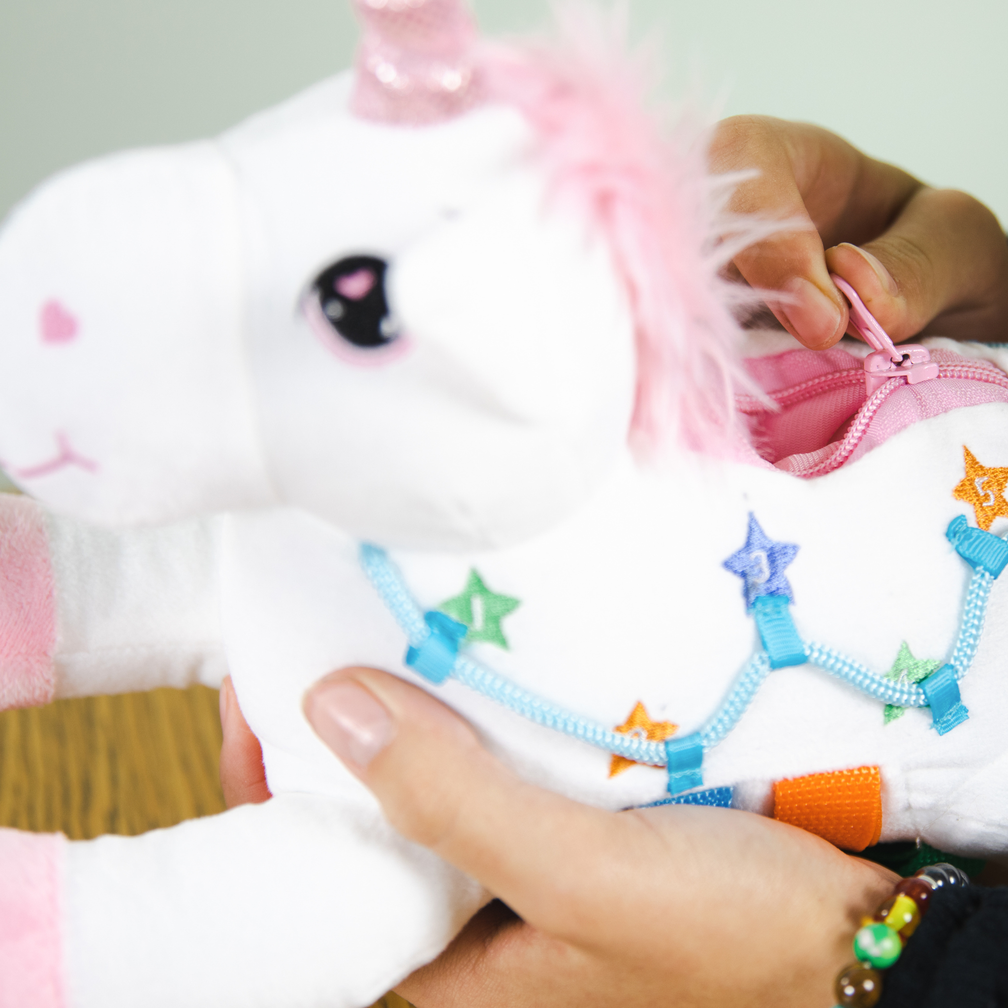 Bouncyband LLC - Wholesale Fidget Toy - Kids - Busy Bee Sensory Activity Toys by Bouncyband®4