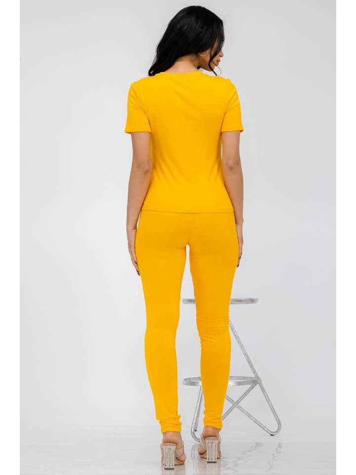 H&H Fashion Inc. – Großhandel Set aus Oberteil und Hose (NICHT Loungewear) – Damen – HH612X-RIB - Geripptes Hosenset, 3-teilig3