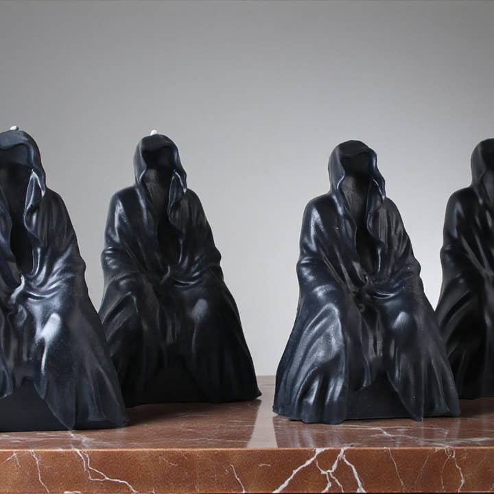 Faceless Death Candle for wholesale by Agaboo Candle