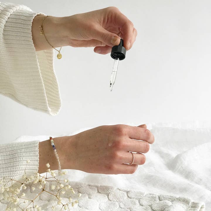 Hazel & Berry - Wholesale Facial Oil - Natuurlijke organische gezichtsolie - licht en anti-veroudering3