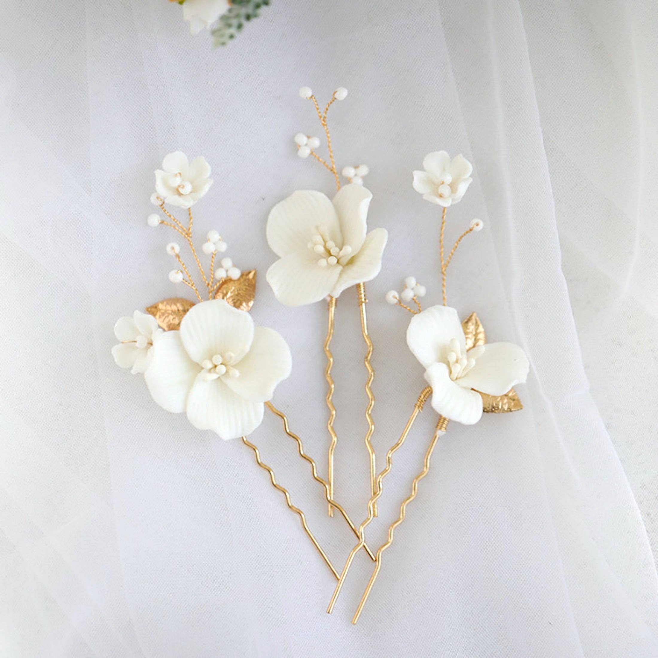 LanLivia – wholesale Hair pin – Handmade ceramic white flowers bridal hairpins-One set of 3-Gold n Silver2
