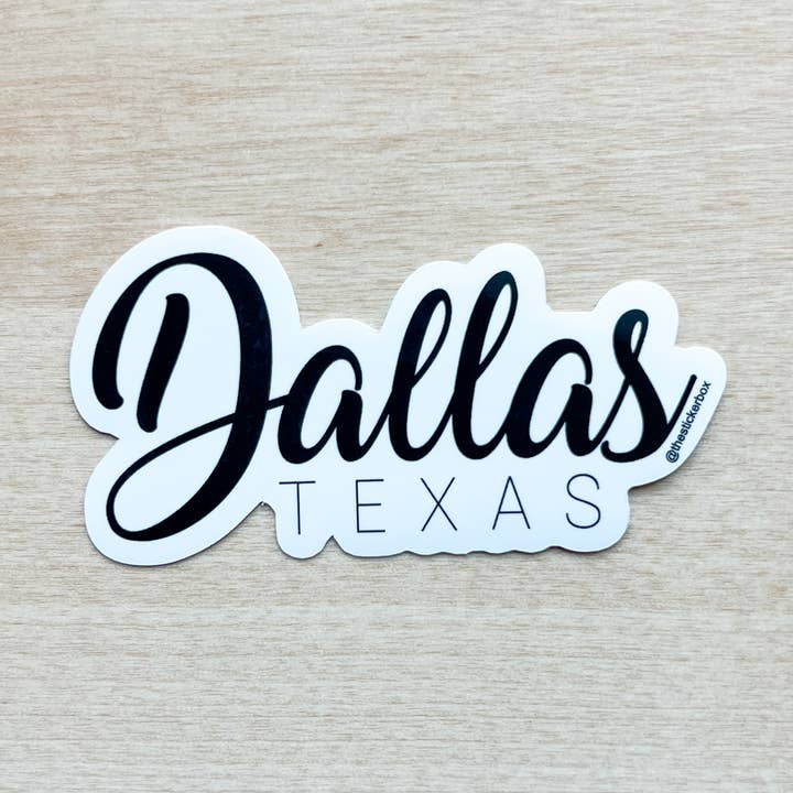 „Dallas Script“ klistermærke - Dallas Texas klistermærke vandtæt for engroshandel hos The Sticker Box | Texas Inspired Stickers & Magnets