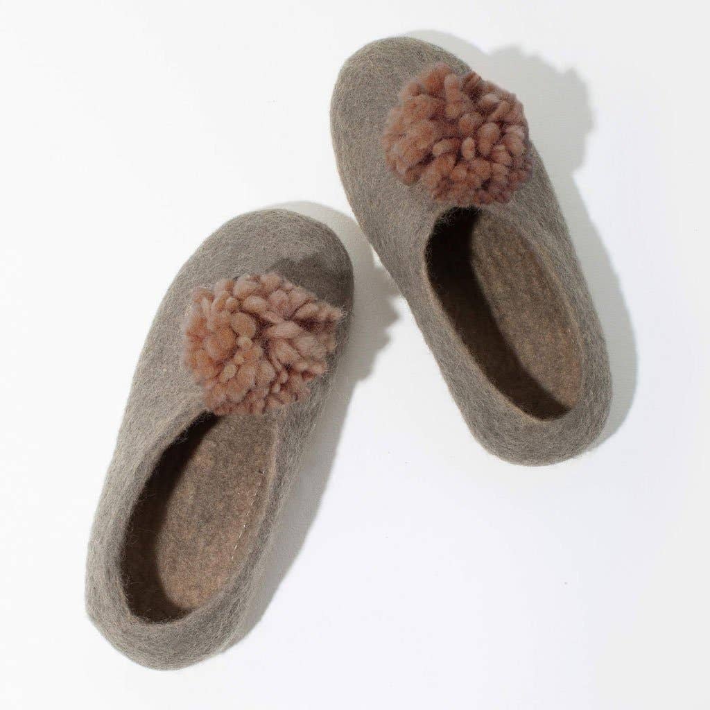 Fitflop house pom hot sale pom slippers