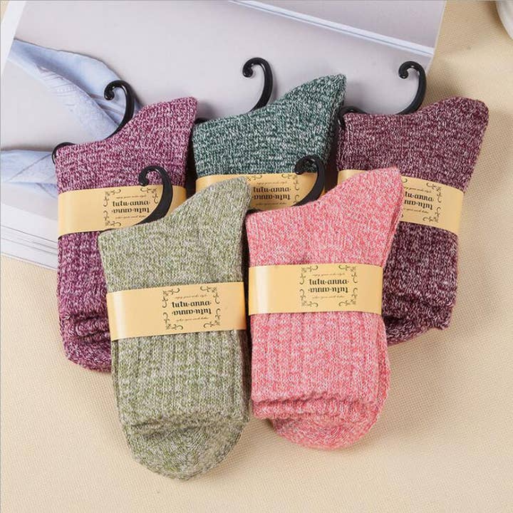 ACCITY - Wholesale Socks - Women's - WINTER COLOR MATCHING 5 PAIRS OF SOCKS PER PACK_CWMS07021