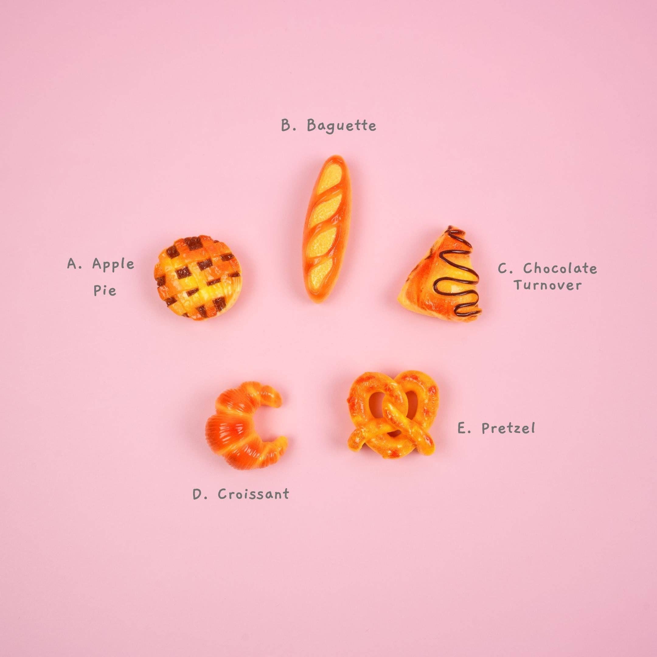 Mini Story Co - Wholesale Lapel pin/button - Bread Bakery Brooch | Baguette, Croissant, Pretzel Pins2