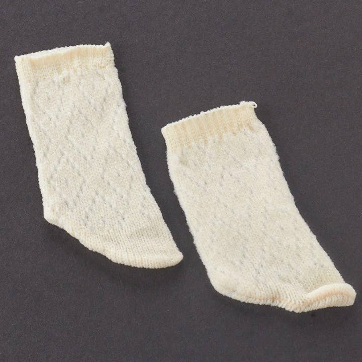 Calcetines de Muñeca de Encaje Blanco Roto (8,3 cm L x 3,2 cm A) para venta al por mayor de Factory Direct Craft