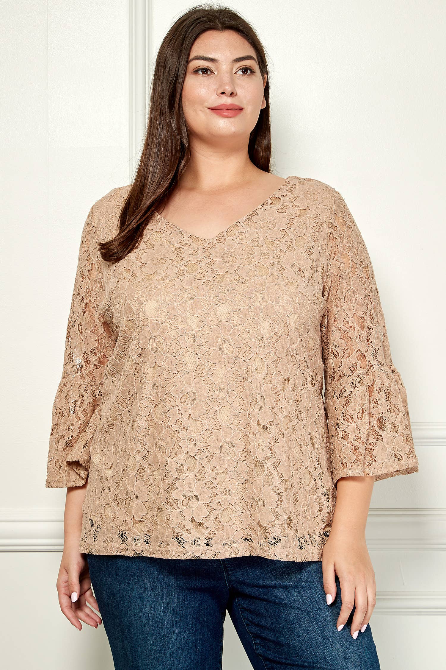 Winslow Collection - Wholesale Blouse - Women's - PLUS SIZE V- NECK ELBOW SLEEVE LACE TOP G9018250PX19