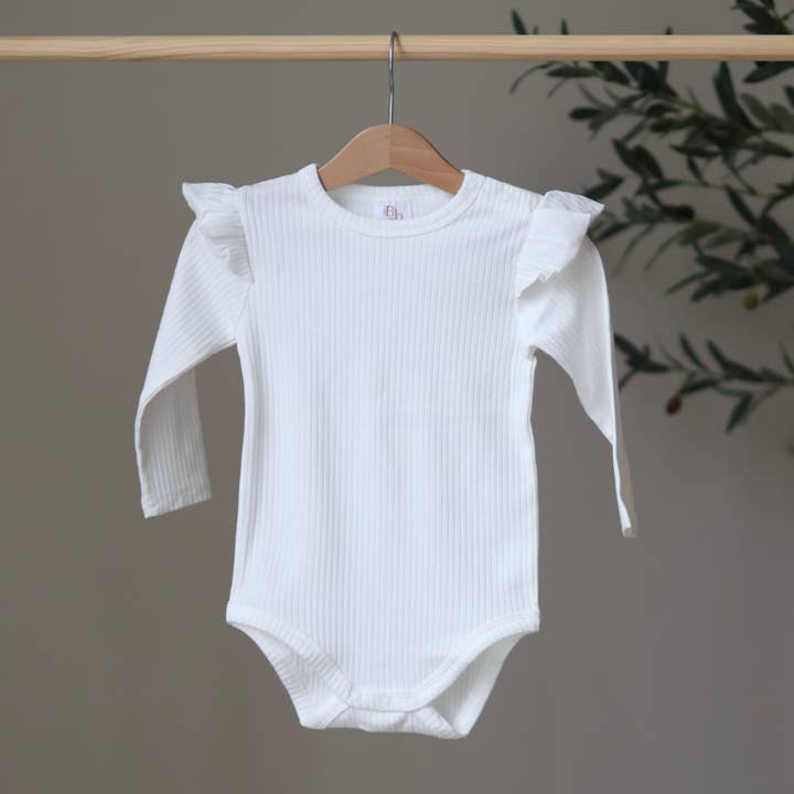 Ecru Frill Body voor wholesale door Belle + Bea Basics