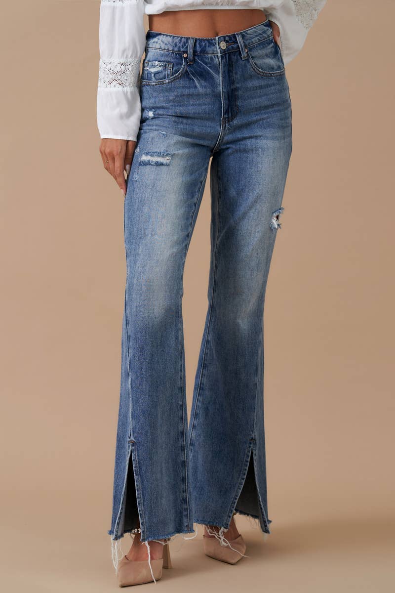 Insane Gene USA - Vendita all'ingrosso Jeans - Donna - Denim invecchiato svasato con spacco frontale a vita alta6