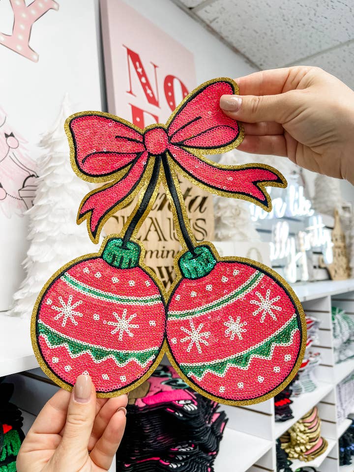 Ornement Cerises Patch à Paillettes pour la vente par RBA Transfers
