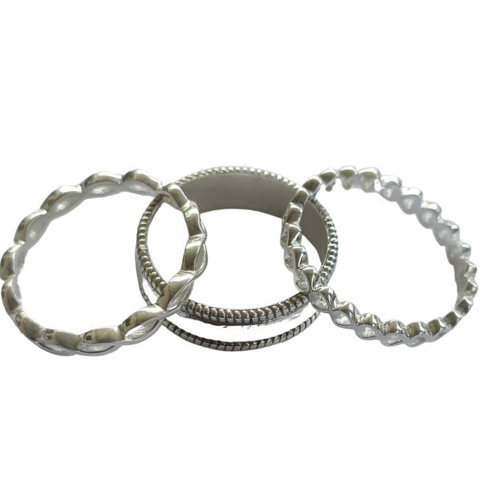 Anillos de compromiso o alianza de boda de plata de ley 925 para venta al por mayor de SILVER CAVE