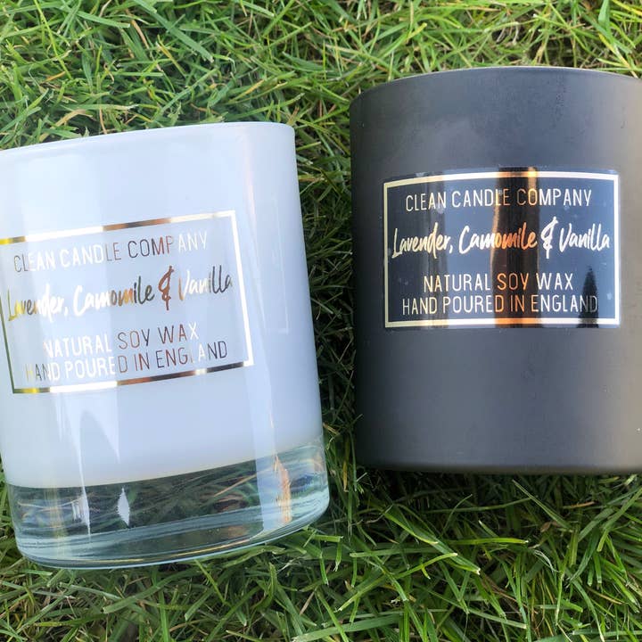Kerze aus Sojawachs mit Lavendel, Kamille und Vanille für den Großhandel von The Clean Candle Company