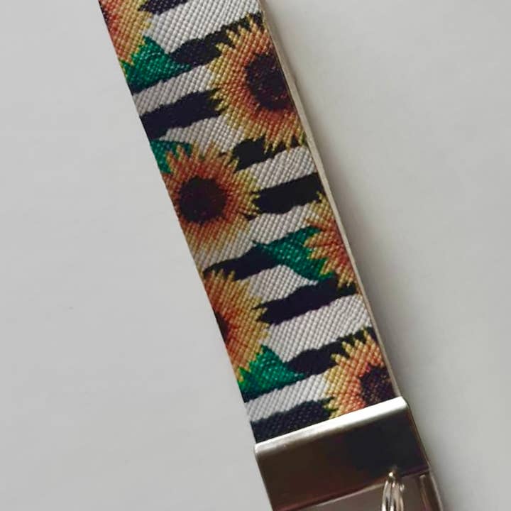 Positivi-Ties – wholesale Keychain – Women's – Wristlet, leatherette wristlet,keyring gift, Floral wristlet