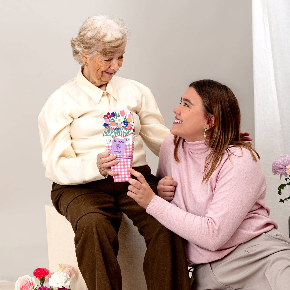 UO - Venta al por mayor Caja de regalo - Caja Ramo "Abuela te quiero"2