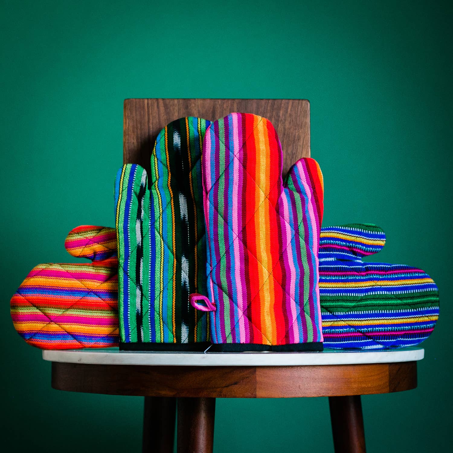 Lucia's Imports - Wholesale Oven Mitt/Pot Holder - Handwoven Fair Trade Guatemalan Oven Mitt1