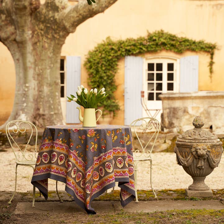 Couleur Nature - Wholesale Tablecloth - Pansy Red & Grey | French Tablecloths