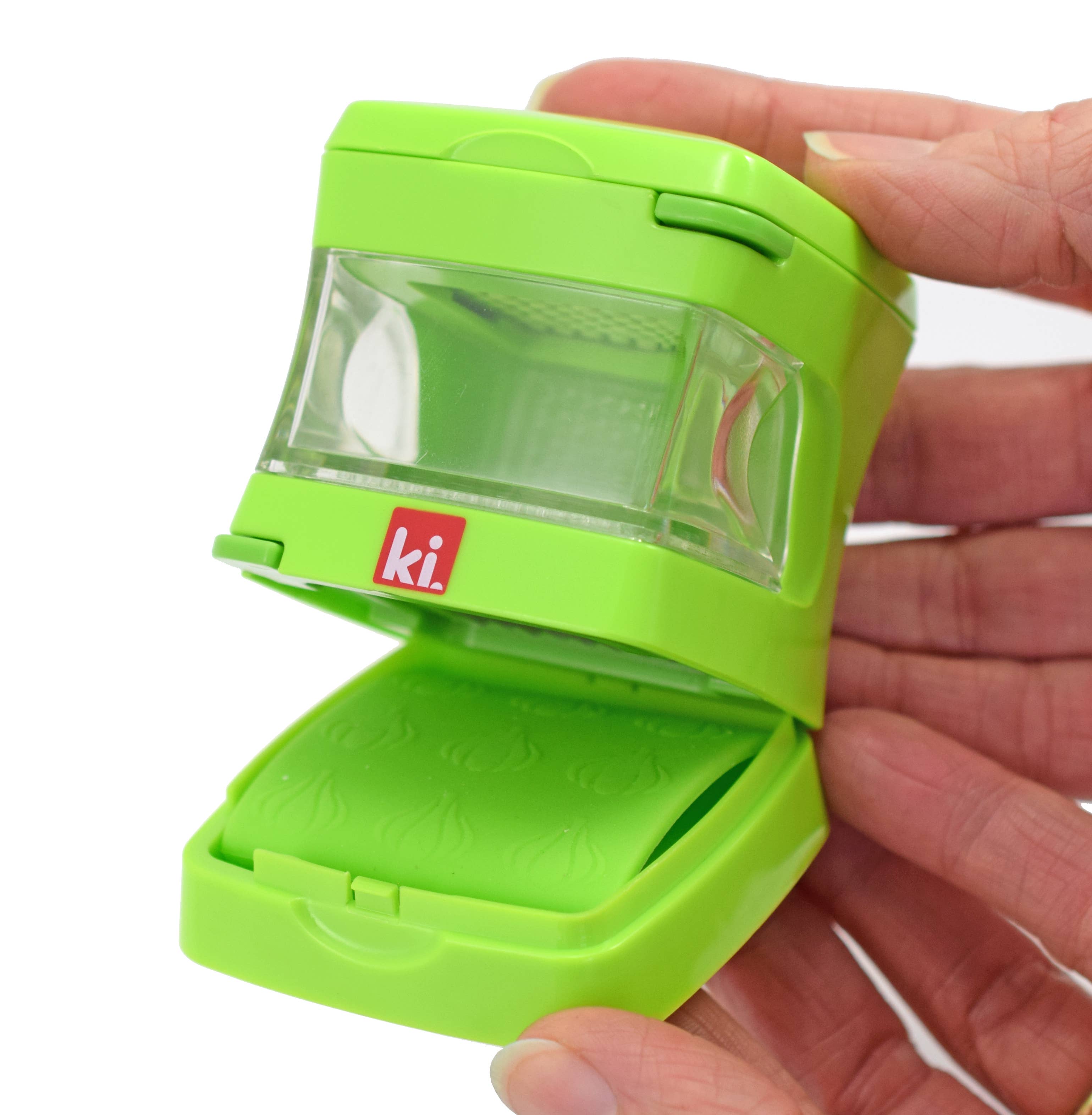 Kitchen Innovations Inc. - Wholesale Kitchen Tool/Gadget - Garlic-A-Peel (Garlic Chopper)8