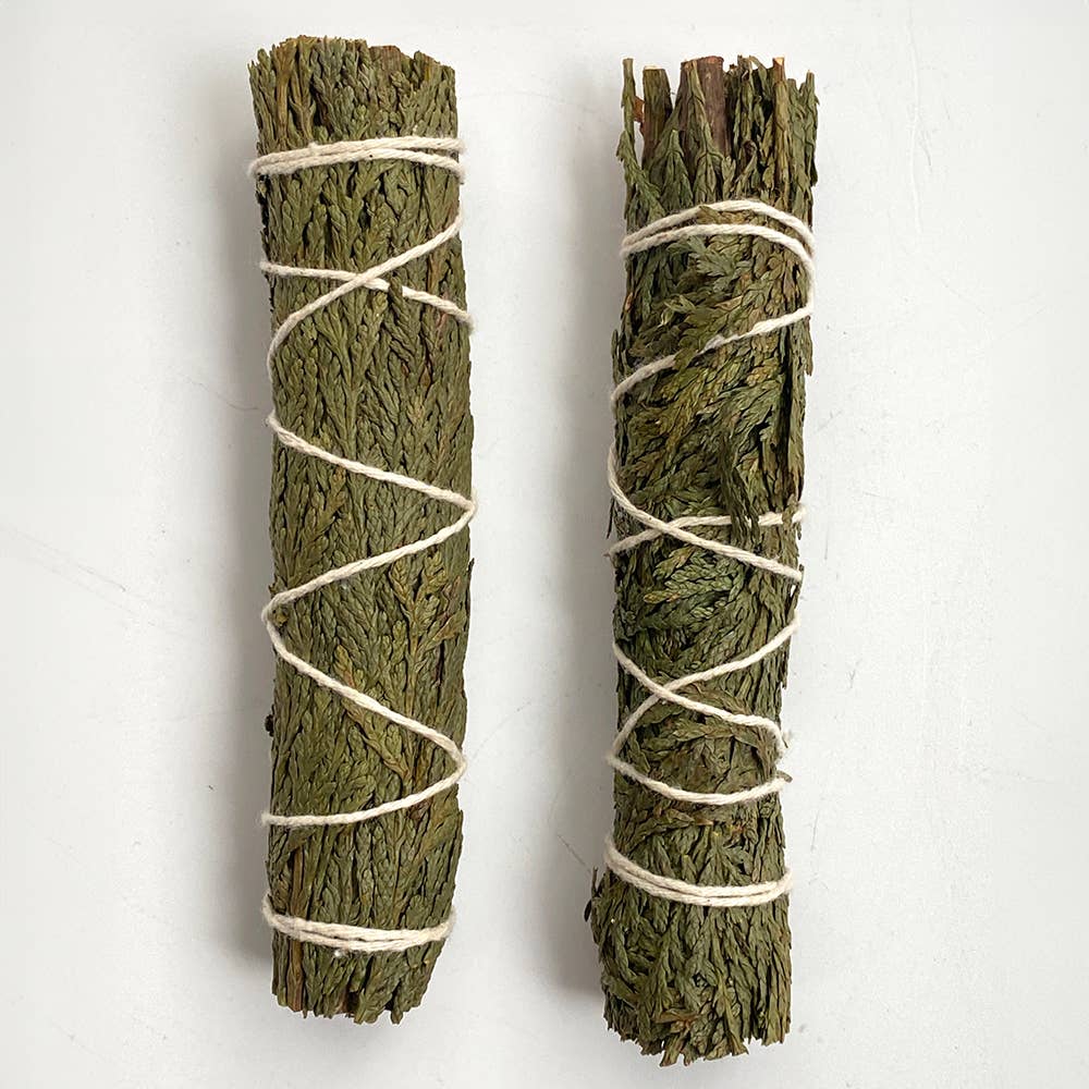 VIE - Wholesale Smudge Stick - Slimline Smudge Stick, Cedar 4"2