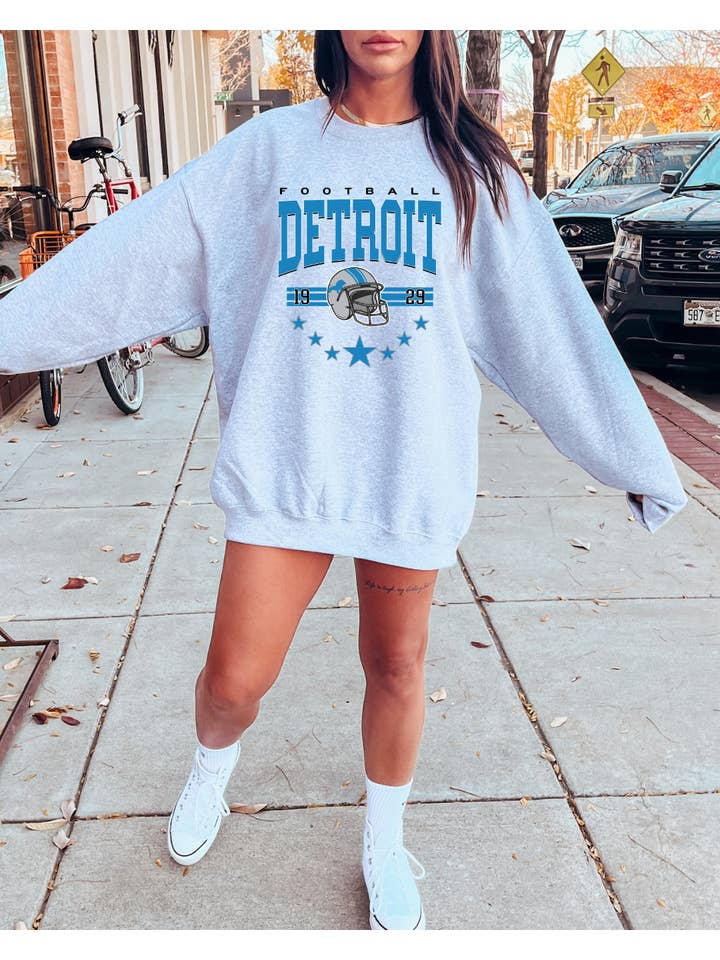 Uncommon Label - Wholesale Graphic Sweatshirt - Women's - DETROIT LIONS FOOTBALL NFL X Taylor Crewneck Pullover