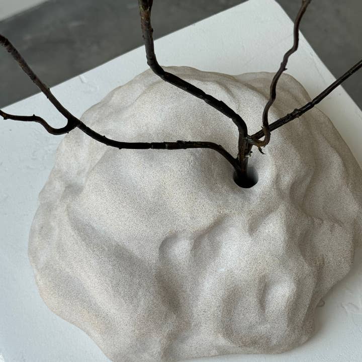 GINALADÉCO - Wholesale Sculpture - The Aira Sculpture | Almond5