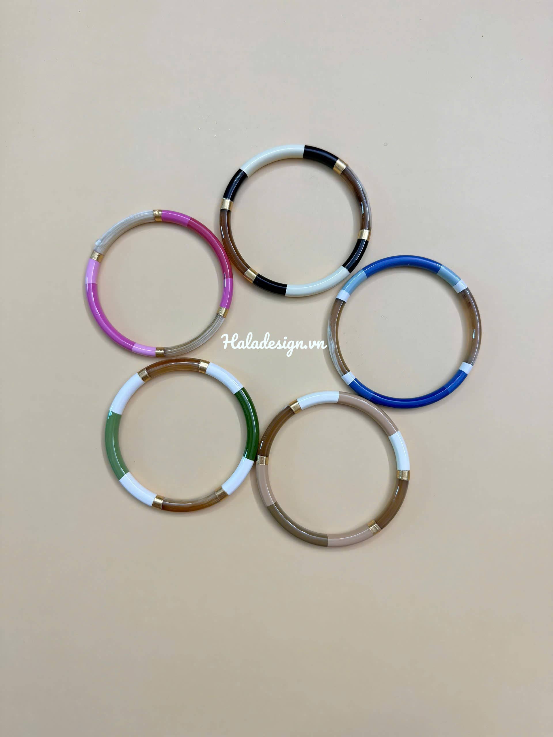 Hala Design - Wholesale Bangle Bracelet - Multi Color Horn Bangle H=6mm4