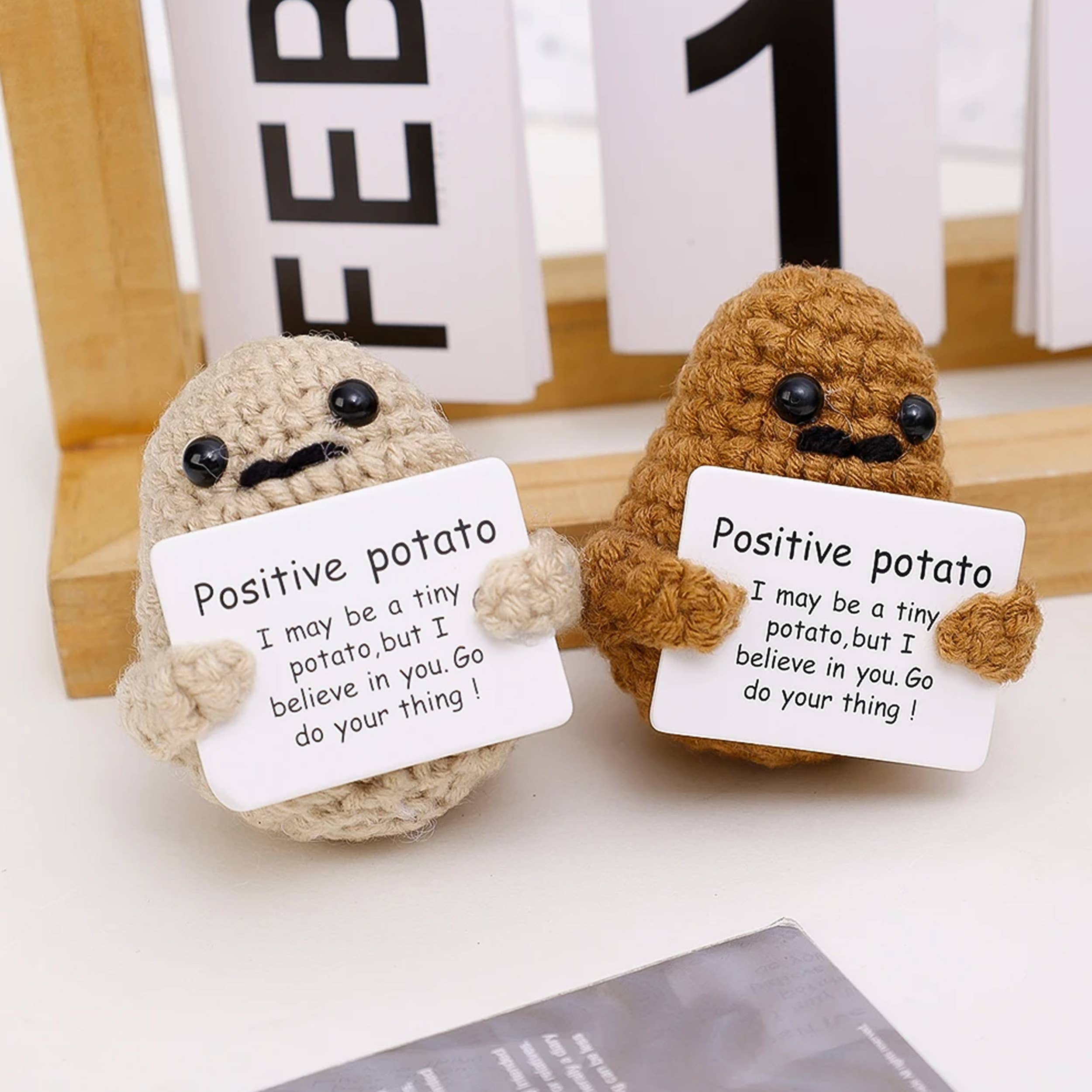 Buddha Ayurveda – Objeto de mesa decorativo por atacado – Mini Batata de Crochê com Cartão para Decoração - Sortida2