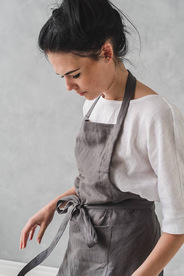 Epic Linen - Wholesale Apron - Unisex Full Bib Linen Apron in Various Colors8