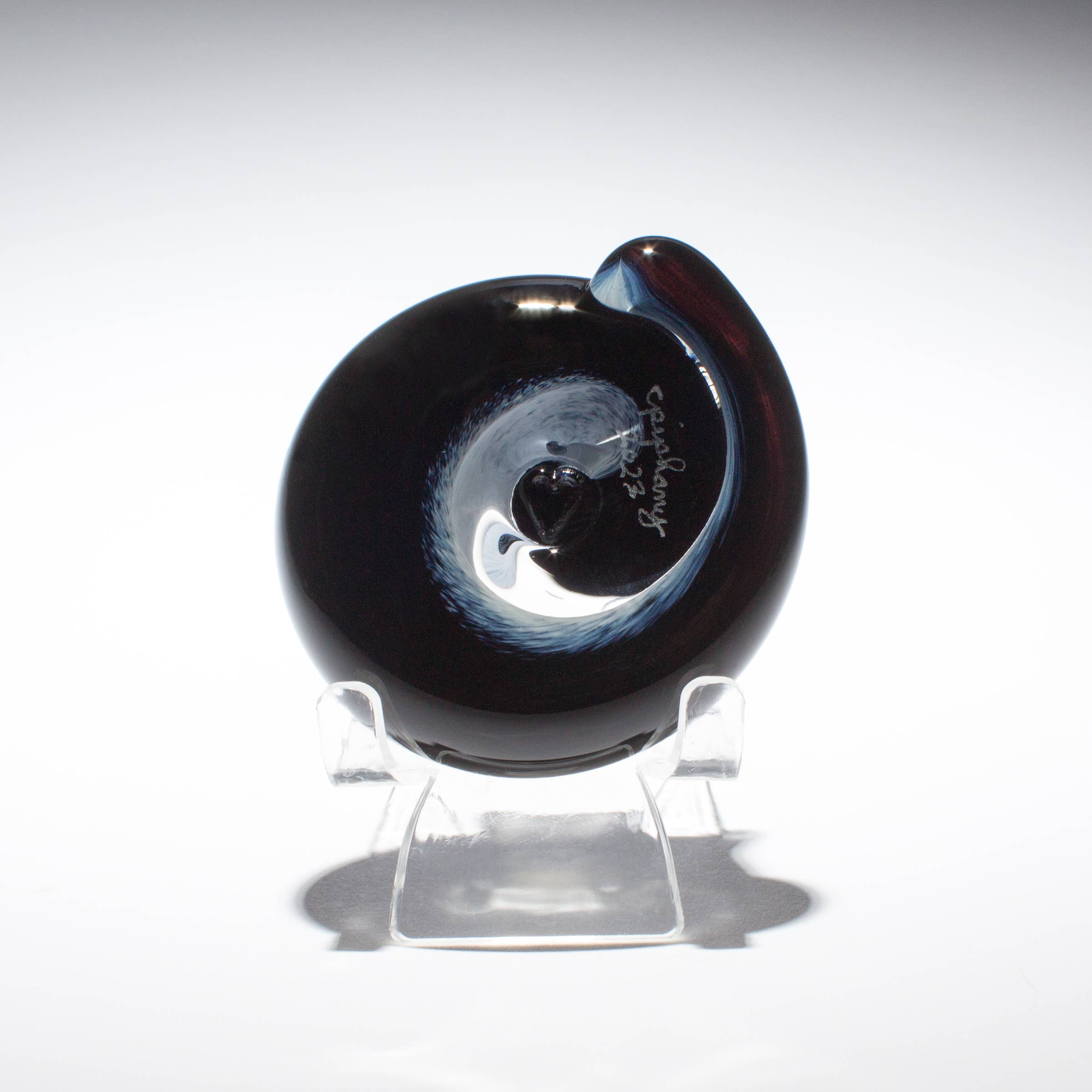 epiphany studios - Wholesale Decorative Figurine - Sleeping Kitty - Tuxedo2