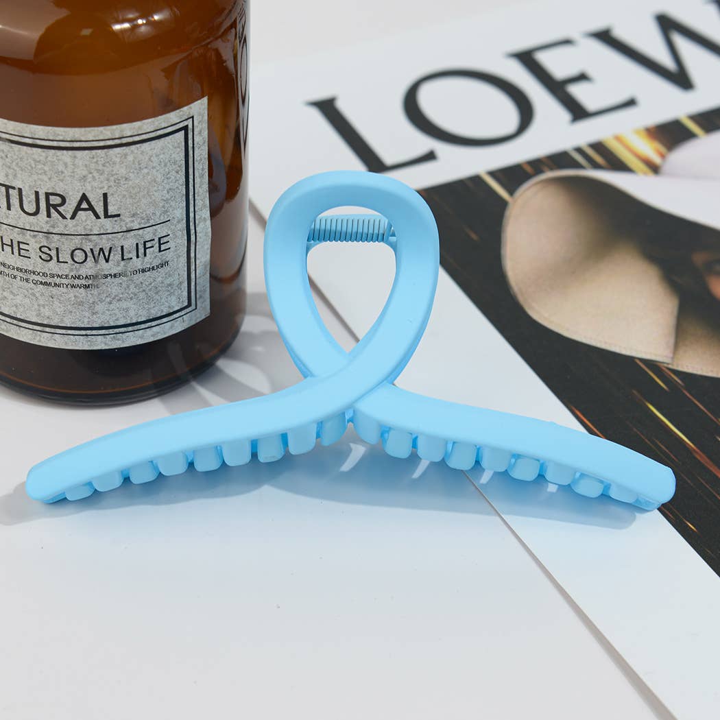 TheDivaSoap - Wholesale Hair Clip - Women's - Extra Large Crossed Hair Claw, Ponytail Hair Clip4