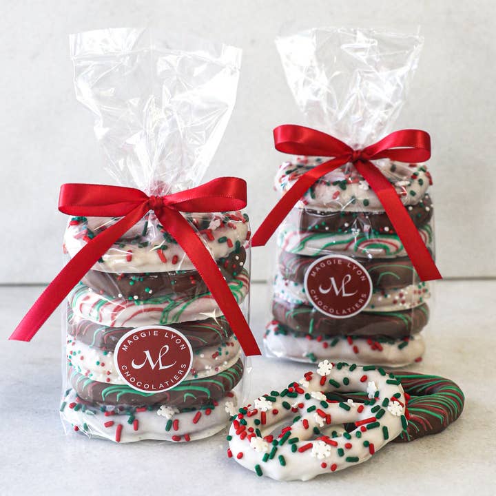 Maggie Lyon Chocolatiers - Wholesale Chocolate Covered Sweets - 7pc M/C and W/C Covered Pretzels - Holiday Decorations