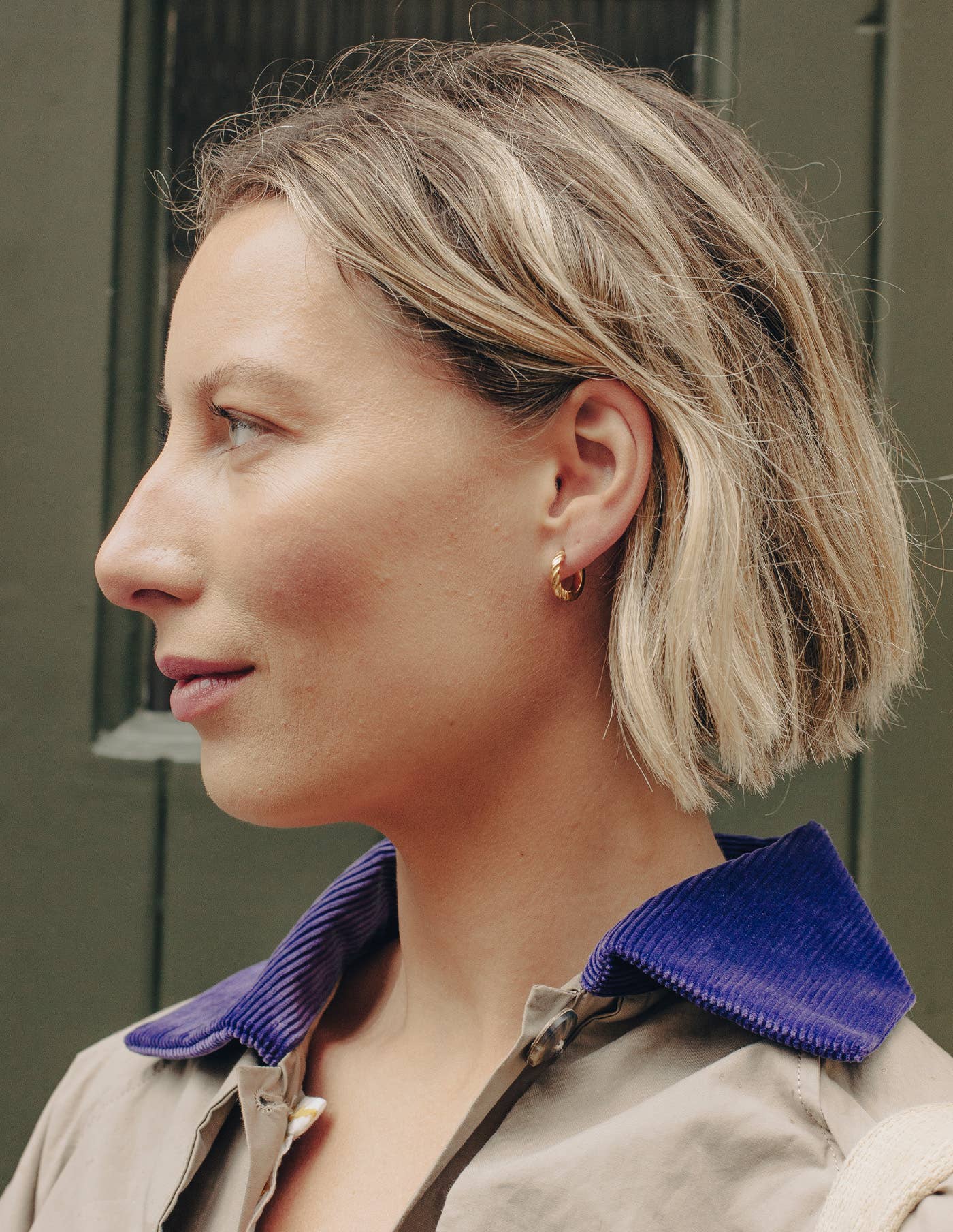 Nordic Muse - Wholesale Huggie Earrings - Gold Mini Twist Leverback Huggie Hoop Earrings, Waterproof2