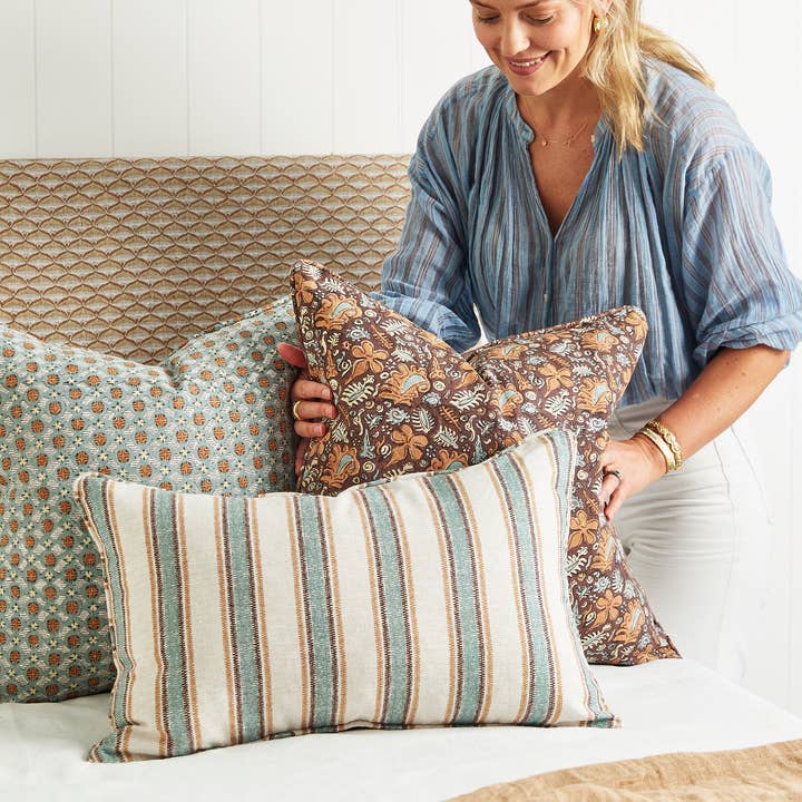 Walter G - Wholesale Throw pillow cover - Shijo Sumac Pillowcase1