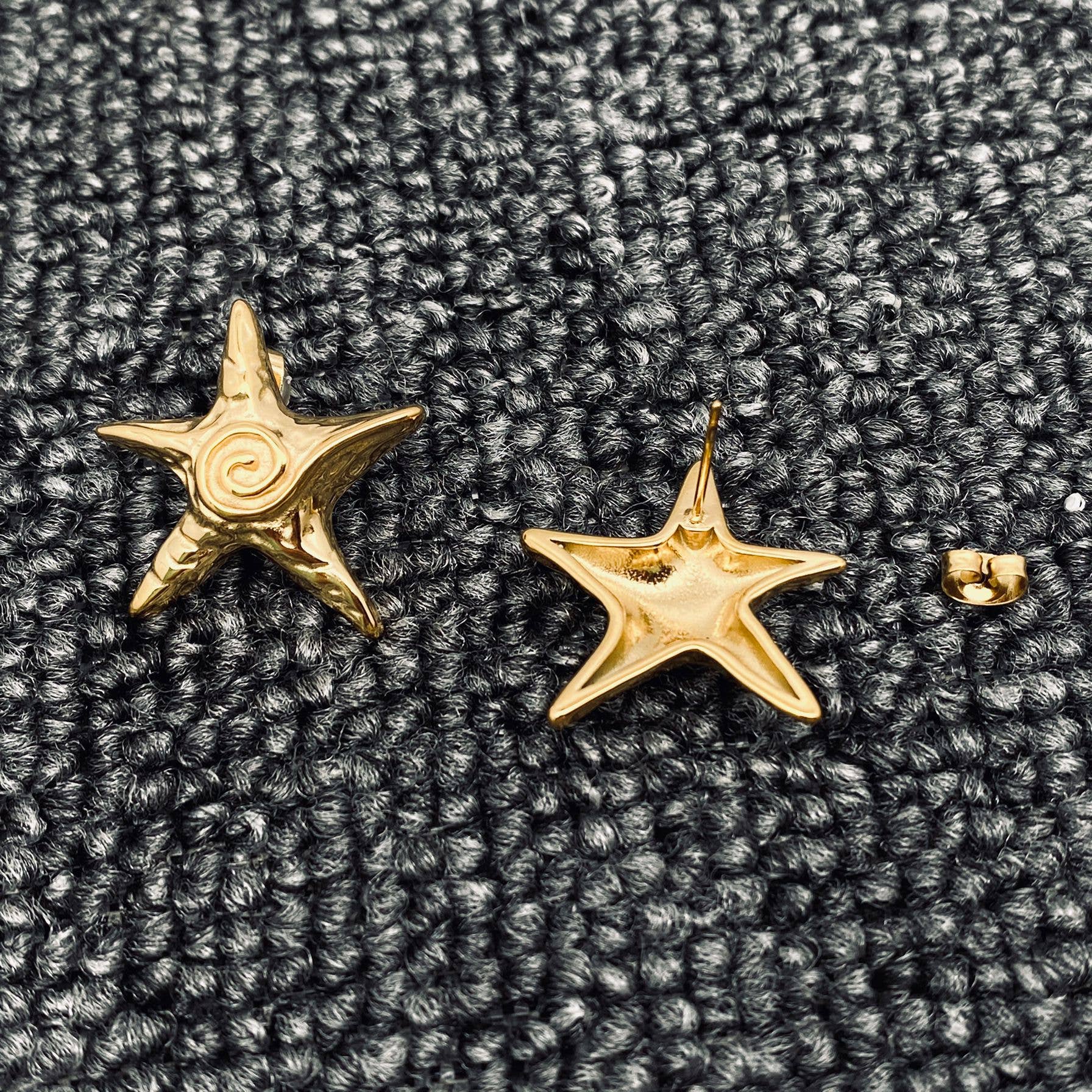 Mio Queena – Brincos de pino por atacado – Brincos Postes Pentagram Vortex 18K banhados a ouro 18K - FGS2