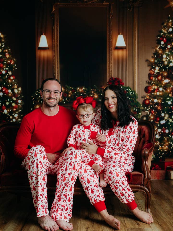 Posh Pickle - Wholesale Shirt - Unisex - Old Fashioned Christmas Unisex Adult Lounge Shirt3