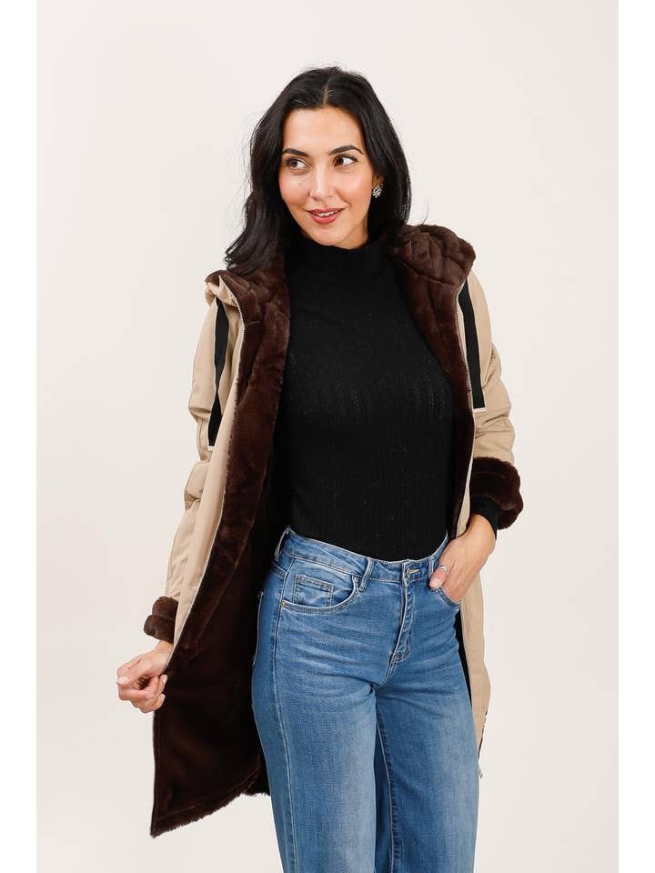 Attrait Paris - Wholesale Parka - Women's - Long hooded parka, reversible fur (Copy)22