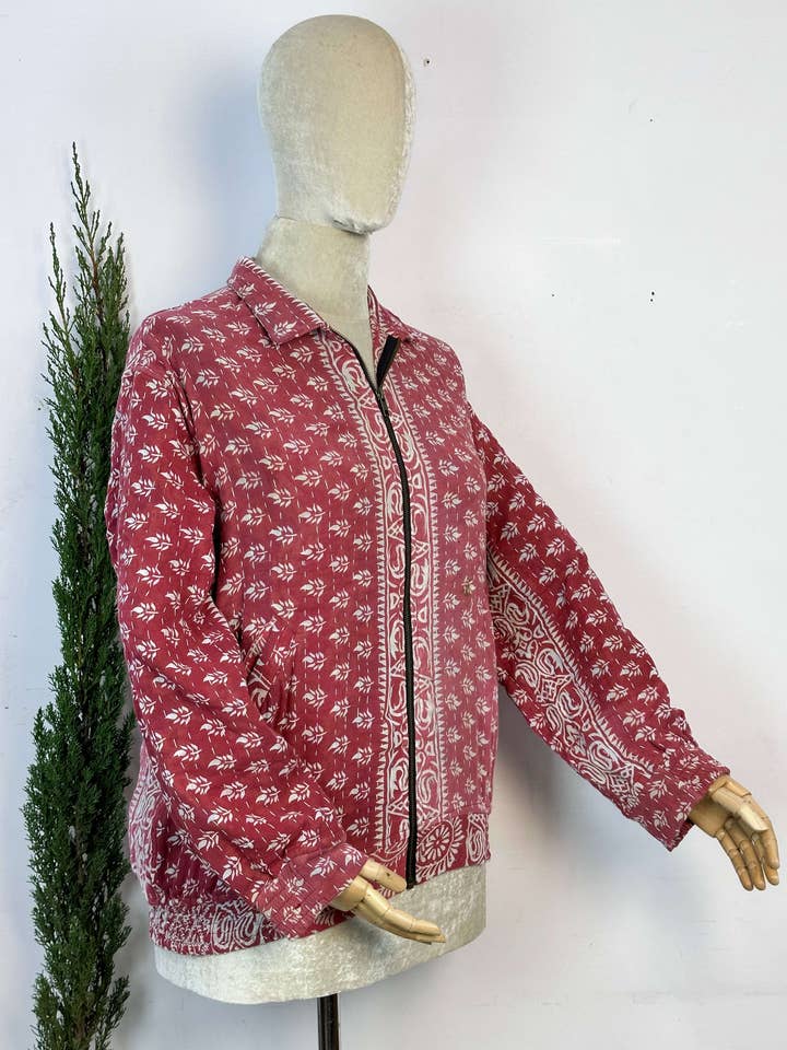 Boho Vintage Kantha Winters Bomber-Kurzjacke mit Taschen für den Großhandel von The Eastern Loom
