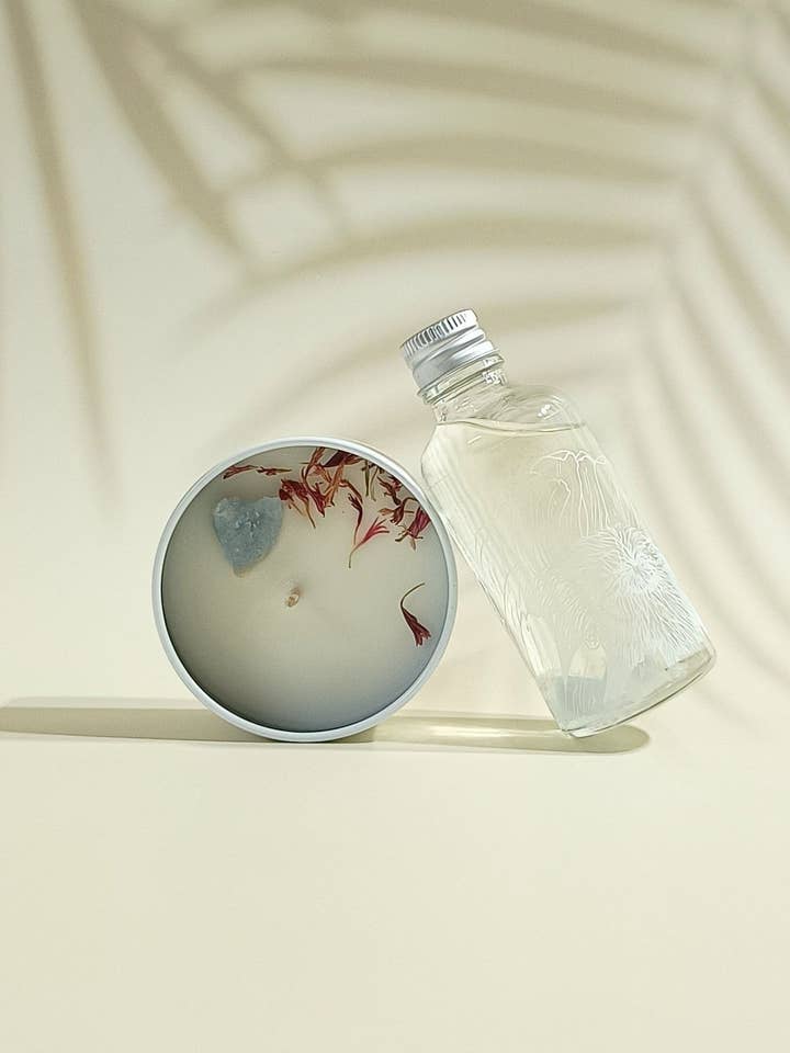 Mini Kakadu plum reed diffuser gift box set for wholesale by Seventeen70 Botanicals