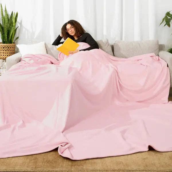 Big Blanket Co - Wholesale Throw Blanket - Original Stretch™ Blanket73