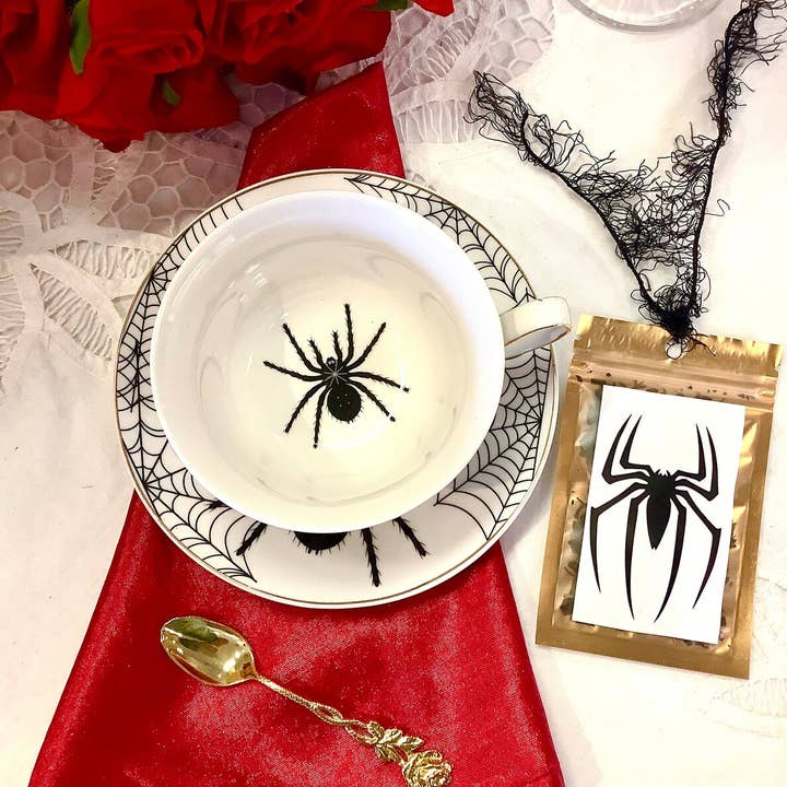 All Little Cute Things – wholesale Tea set – Spider Black and White Teacup and Saucer