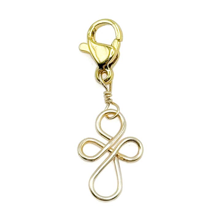Pendentif croix en or pour la vente par Alegria Accessories Inc.