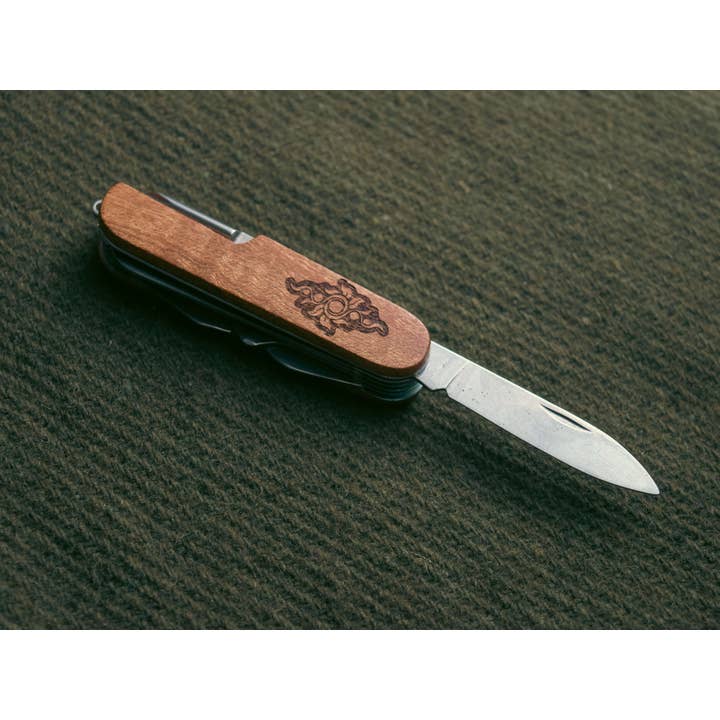 We Geek Together - Wholesale Pocket Knife/Holder - Nature's Pathway 11-in-1 Pocketknife7